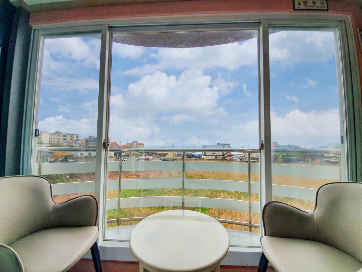 Jeju Ocean Family Hotel Eksteriør billede