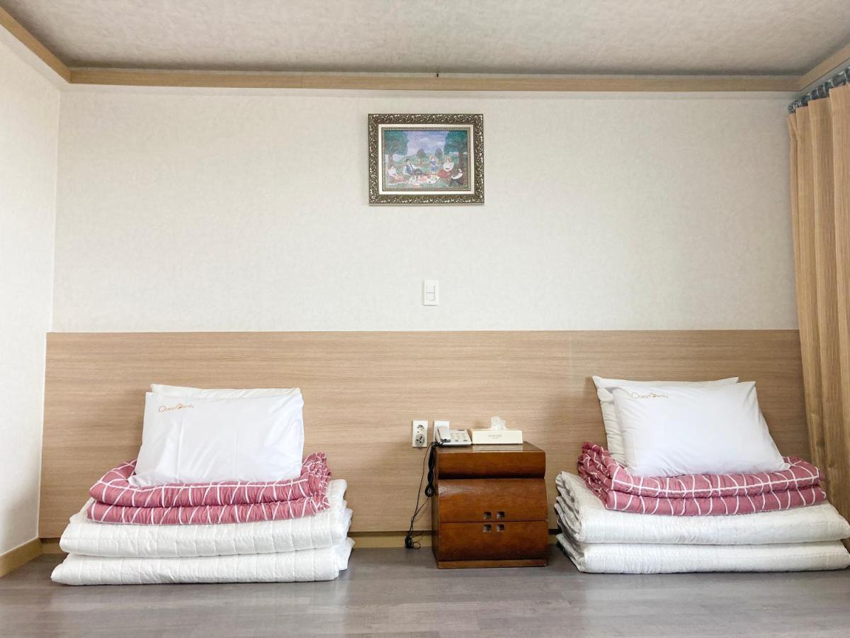 Jeju Ocean Family Hotel Eksteriør billede